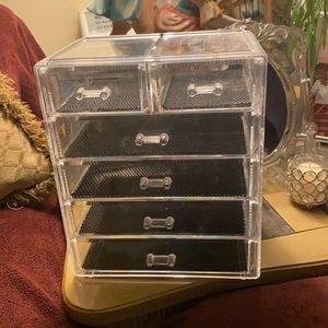 Acrylic organizer